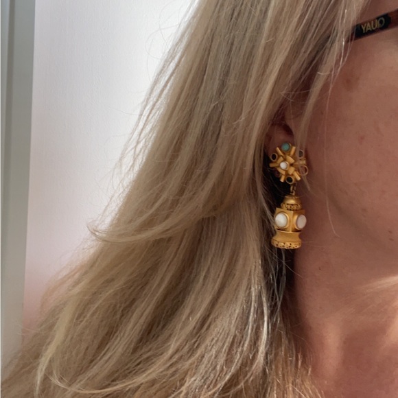 Natasha Stambouli Matte 24k Gold Plated Clipons - Picture 2 of 16